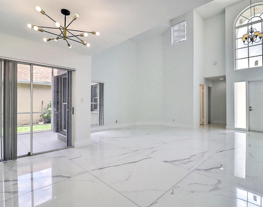 9401 Aegean Drive - Photo Thumbnail 8
