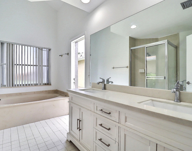 9401 Aegean Drive - Photo Thumbnail 16