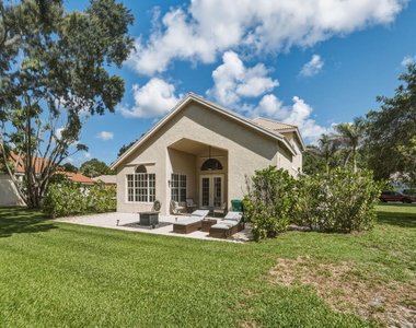 609 Sw St Thomas Cove - Photo Thumbnail 34