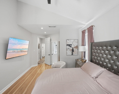 609 Sw St Thomas Cove - Photo Thumbnail 20
