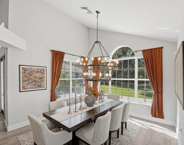609 Sw St Thomas Cove - Photo Thumbnail 12