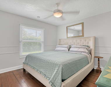 12925 Saint Davids Court - Photo Thumbnail 33