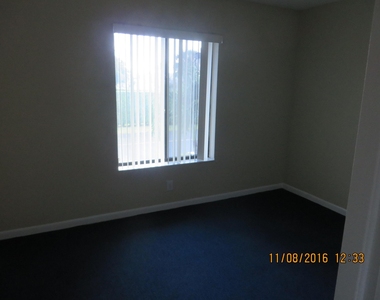 623 Sea Pine Way - Photo Thumbnail 13