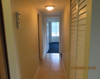 623 Sea Pine Way - Photo Thumbnail 10
