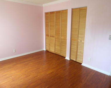604 Sea Pine Way - Photo Thumbnail 14