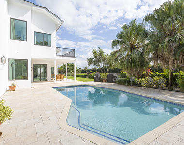2905 Polo Island Drive - Photo Thumbnail 36