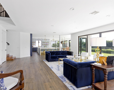 2905 Polo Island Drive - Photo Thumbnail 5