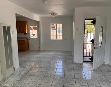 4091 Dwight Avenue - Photo Thumbnail 5