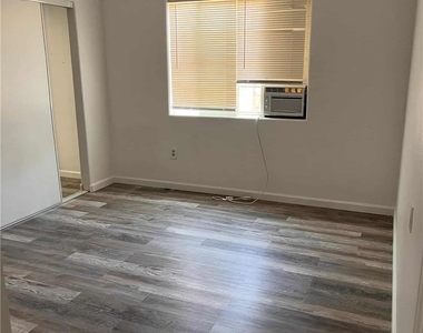 4091 Dwight Avenue - Photo Thumbnail 9