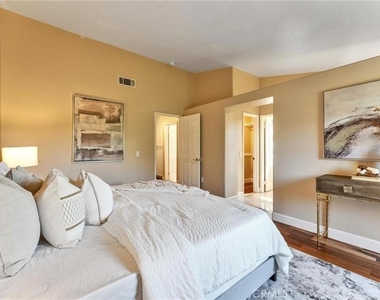 312 Torito Ln - Photo Thumbnail 19