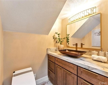 312 Torito Ln - Photo Thumbnail 14