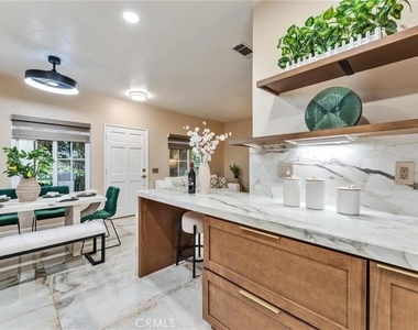312 Torito Ln - Photo Thumbnail 11