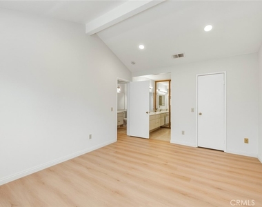 2601 S Quarry - Photo Thumbnail 20