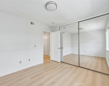 2601 S Quarry - Photo Thumbnail 17
