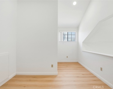 2601 S Quarry - Photo Thumbnail 26