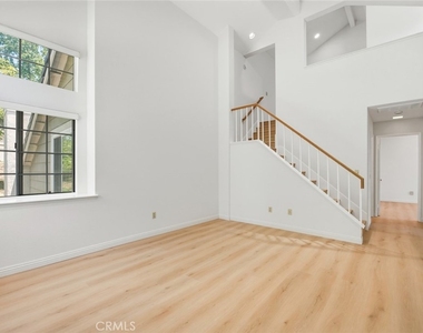 2601 S Quarry - Photo Thumbnail 9