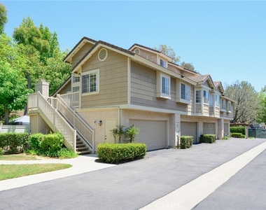 2601 S Quarry - Photo Thumbnail 3