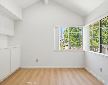 2601 S Quarry - Photo Thumbnail 14
