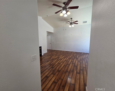 57215 Aranza Court - Photo Thumbnail 32