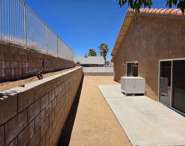 57215 Aranza Court - Photo Thumbnail 50