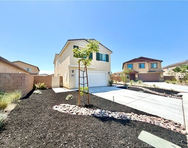 30607 Cyclone Avenue - Photo Thumbnail 36