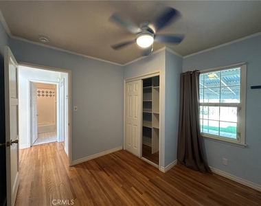 6724 Jumilla Avenue - Photo Thumbnail 27