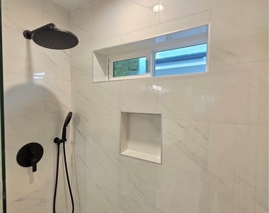 23509 Friar Street - Photo Thumbnail 8