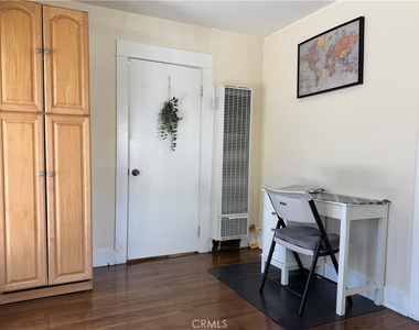 421 S Electric Ave - Photo Thumbnail 5
