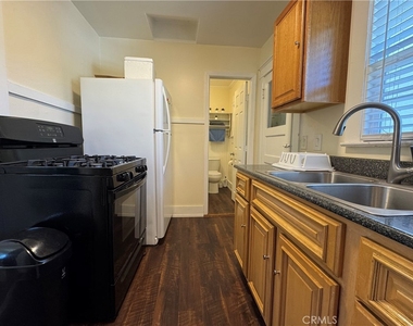 421 S Electric Ave - Photo Thumbnail 12