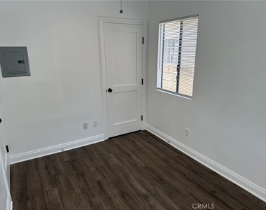 1819 Gramercy - Photo Thumbnail 20