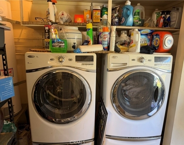 910 Orangewood - Photo Thumbnail 25