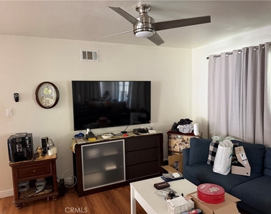 910 Orangewood - Photo Thumbnail 5