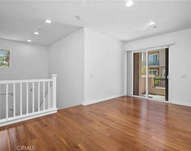 1216 Mcfadden - Photo Thumbnail 4