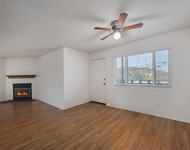 10133 Tujunga Canyon Boulevard - Photo Thumbnail 10