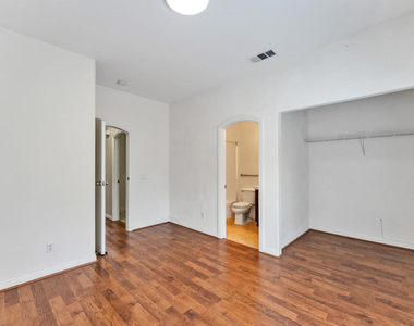 24889 Ash Tree Court - Photo Thumbnail 15