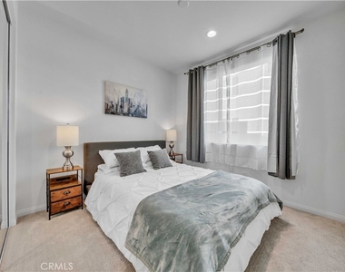 527 W Victor Ave - Photo Thumbnail 13