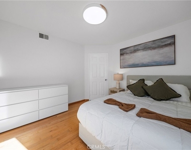 13850 Bruyere Court - Photo Thumbnail 22