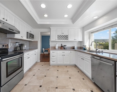 13850 Bruyere Court - Photo Thumbnail 12