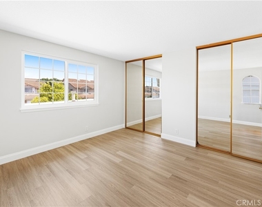 24242 Briones Drive - Photo Thumbnail 25