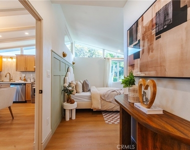 236 Mission - Photo Thumbnail 19