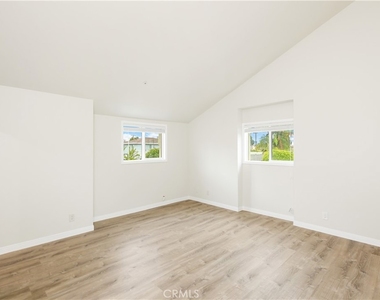 3032 Potrero - Photo Thumbnail 23