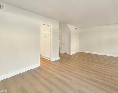 25205 Chestnutwood - Photo Thumbnail 40