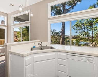 17 Glen Cove - Photo Thumbnail 17