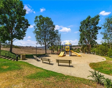 17 Glen Cove - Photo Thumbnail 33