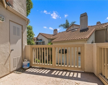 17 Glen Cove - Photo Thumbnail 25