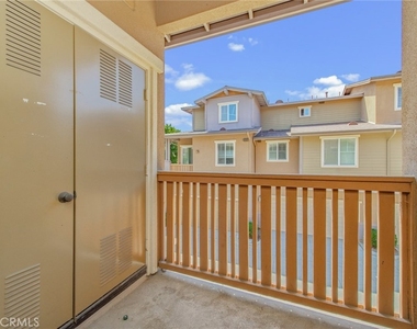 99 Liberty St - Photo Thumbnail 17