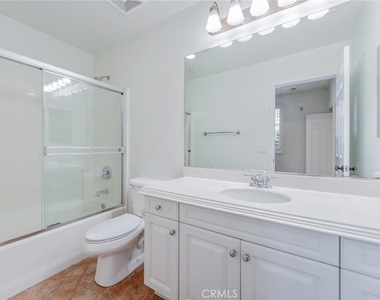 99 Liberty St - Photo Thumbnail 7