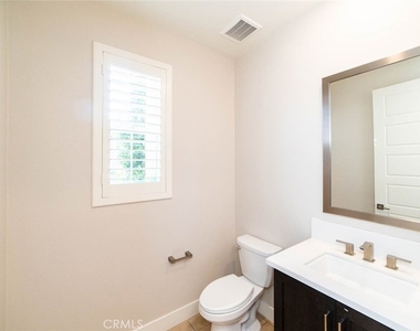 53 Sagan Way - Photo Thumbnail 6