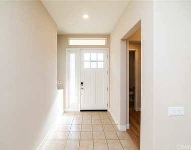 53 Sagan Way - Photo Thumbnail 5