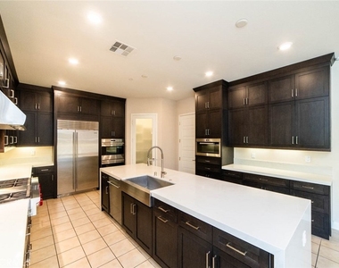 53 Sagan Way - Photo Thumbnail 19